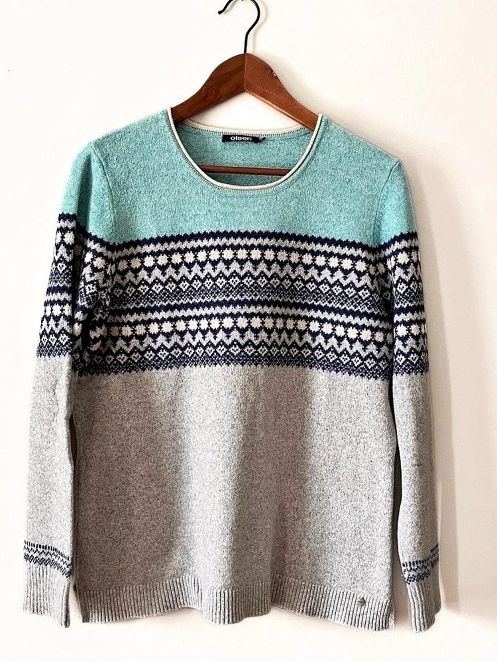 Olsen Women’s Crewneck Sweater in Blue & Gray